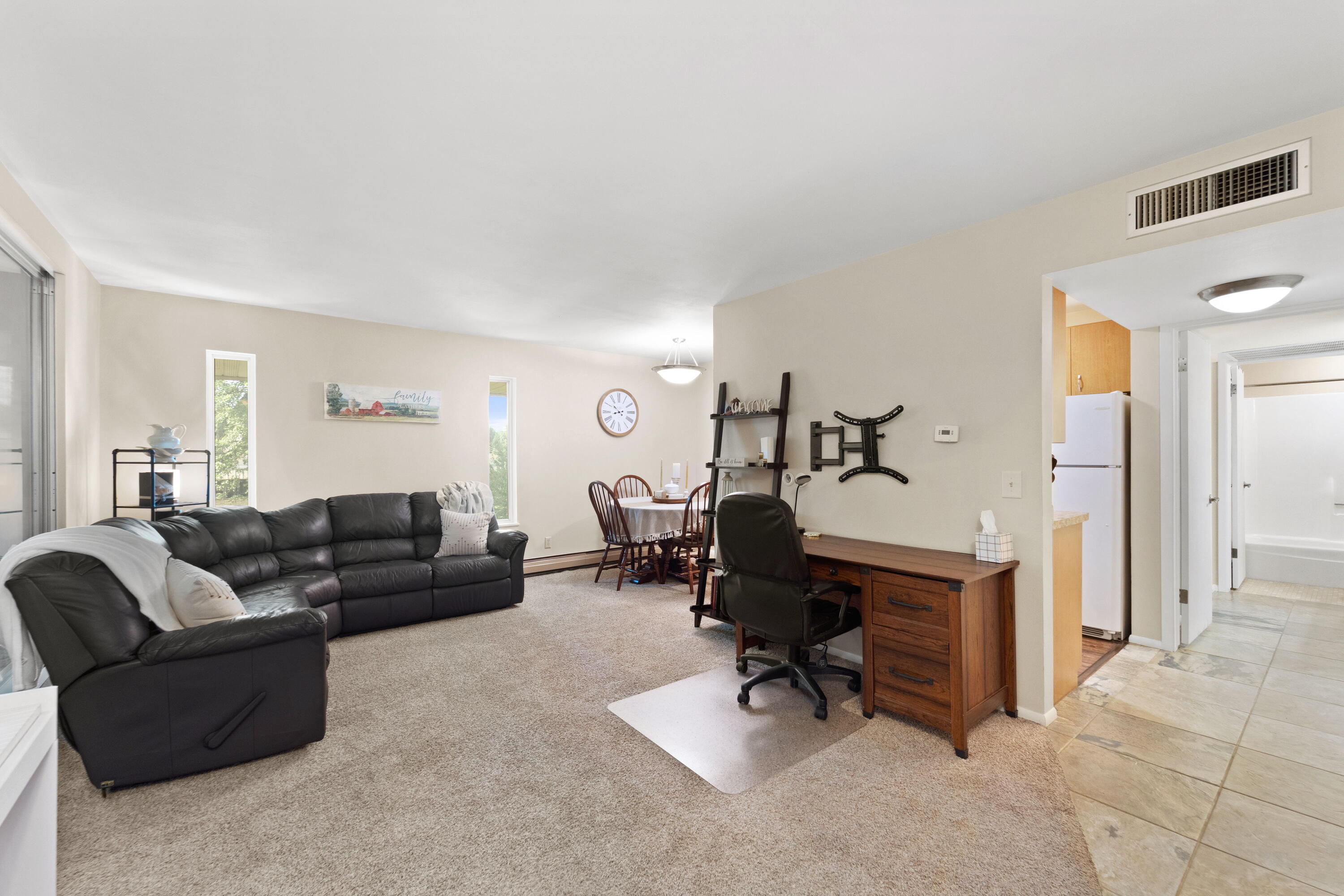 11936 West Mill Road Milwaukee, WI 53225 - Photo 2 of 21 Lots of space