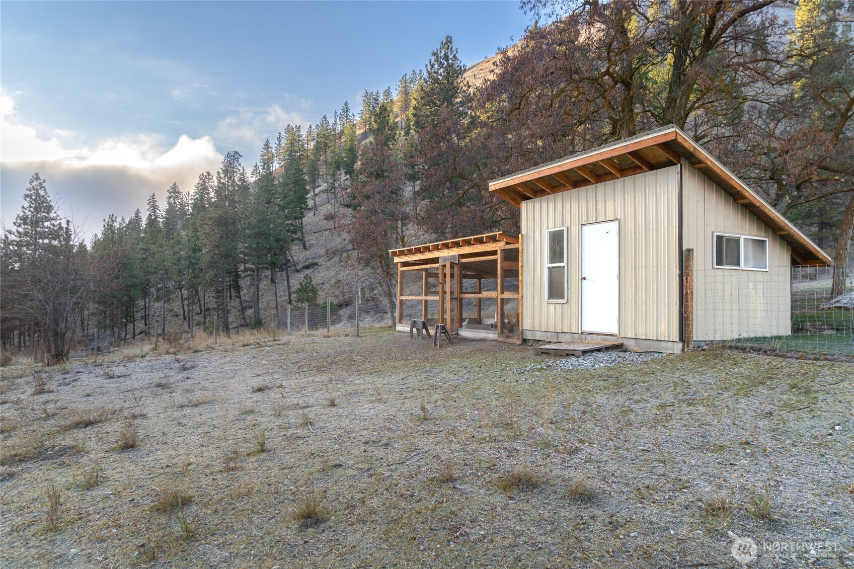 244 Howling Moon Lane Chelan, WA 98816 - Photo 31 of 36