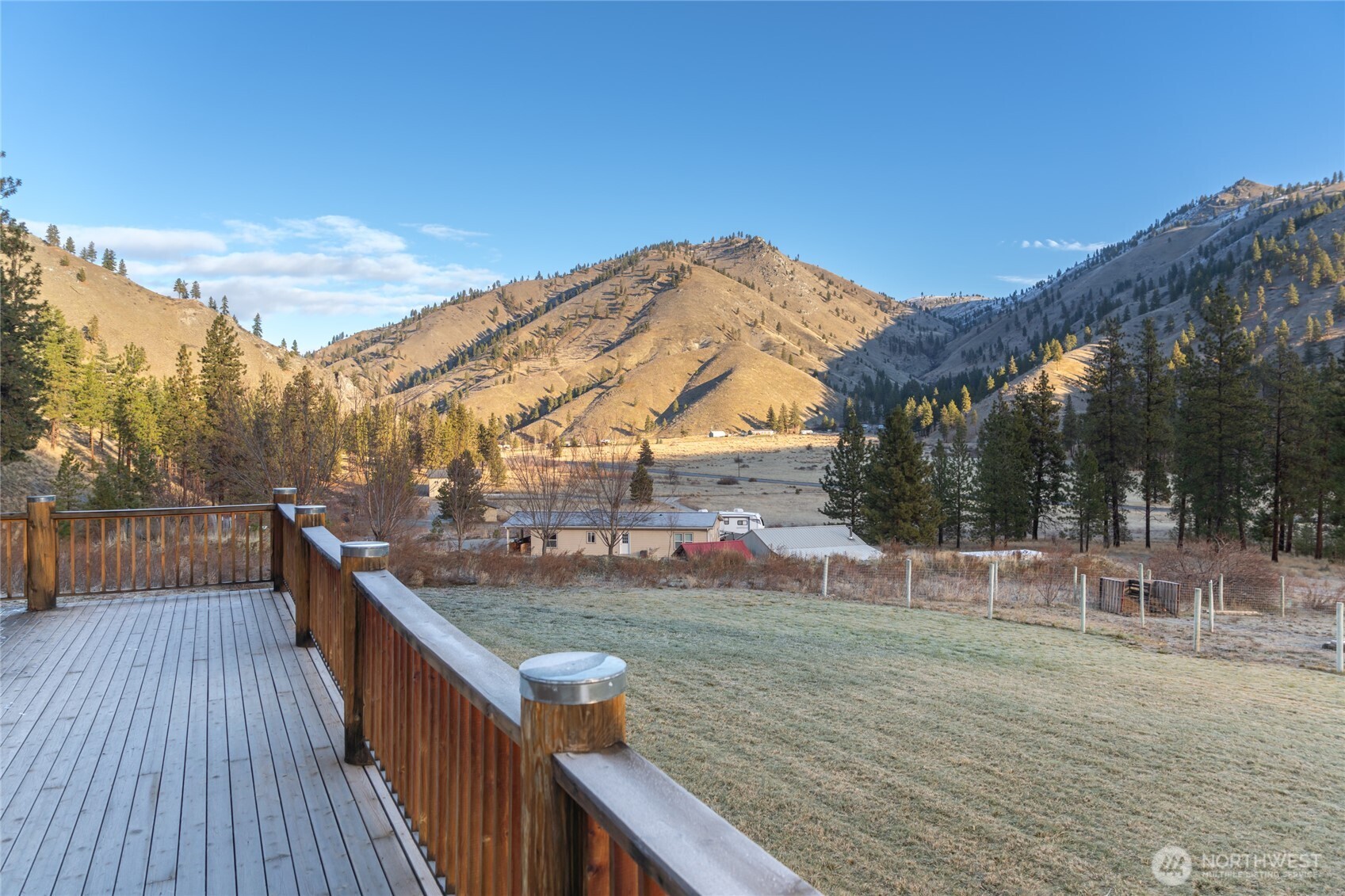 244 Howling Moon Lane Chelan, WA 98816 - Photo 33 of 36