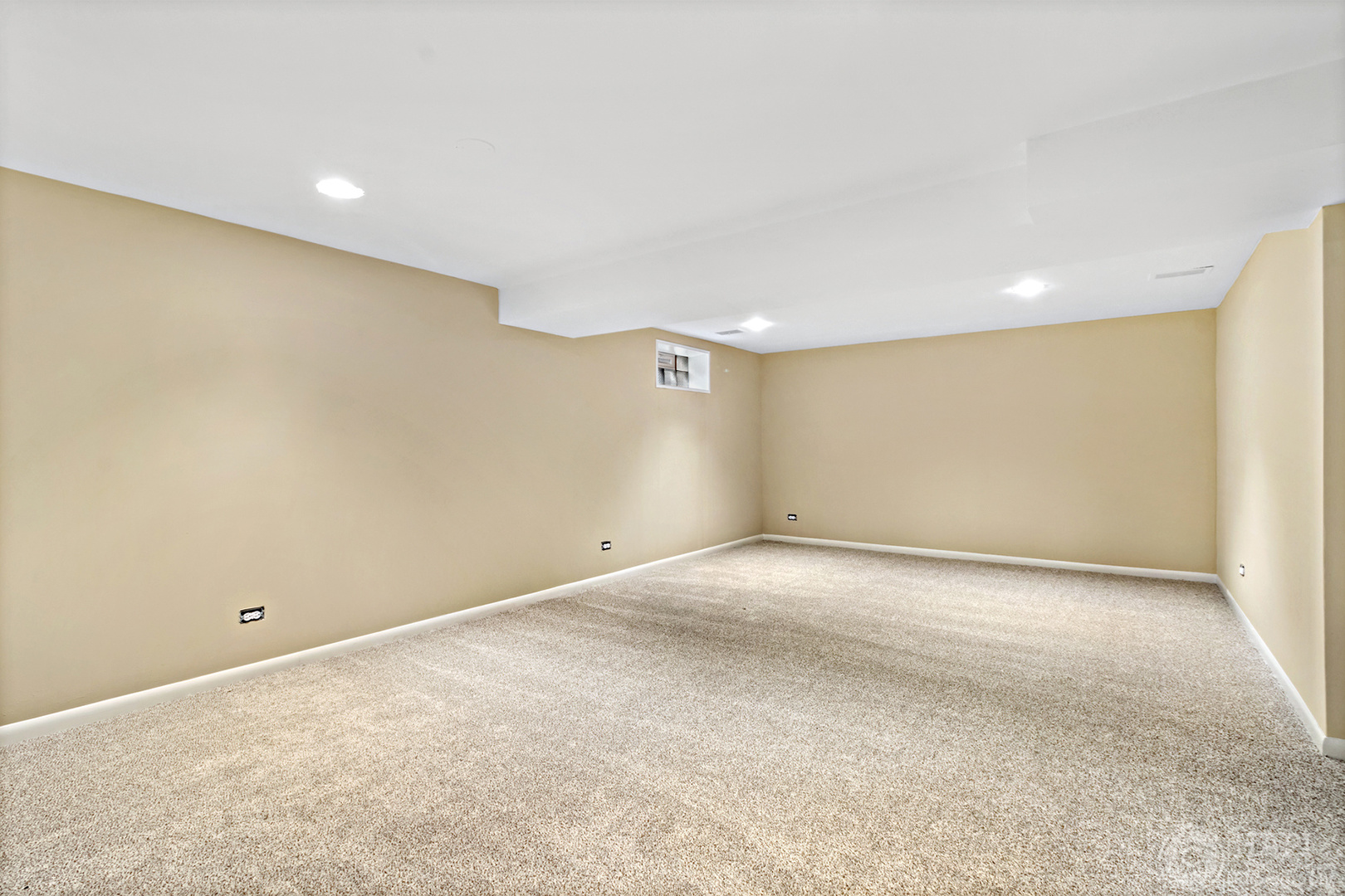 2115 Lydia Street Waukegan, IL 60085 - Photo 12 of 16