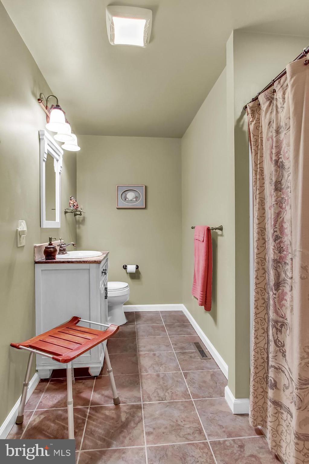 729 Mohns Hill Road Reading, PA 19608 - Photo 10 of 35 Gallery Image 10