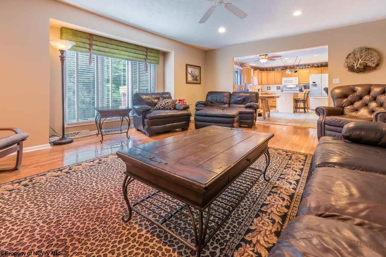 1265 Kings Road Morgantown, WV 26508 - Photo 3 of 20 Gallery Image 3