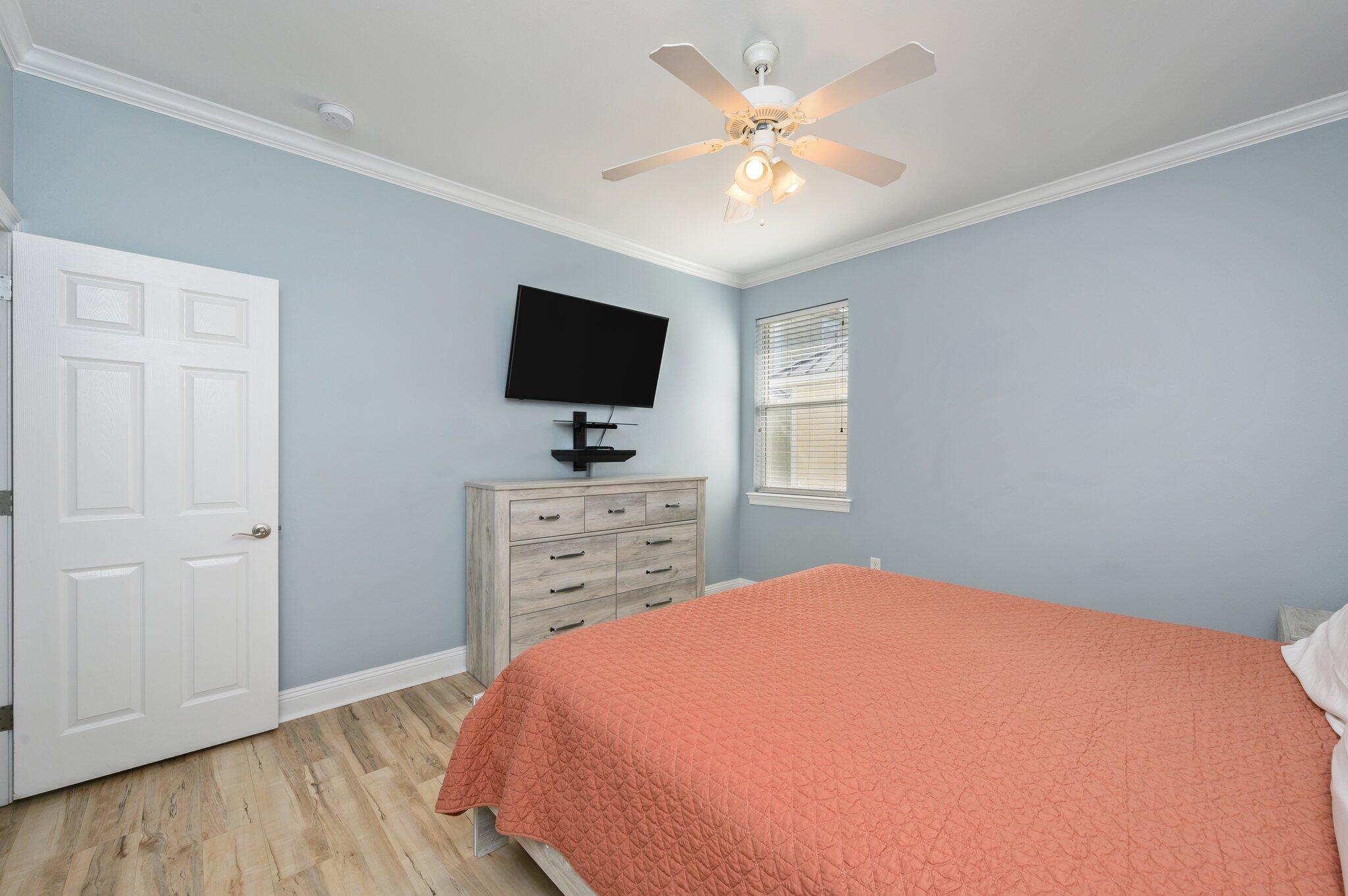 219 Grand Key Loop East Destin, FL 32541 - Photo 34 of 59 2nd Floor Bedroom