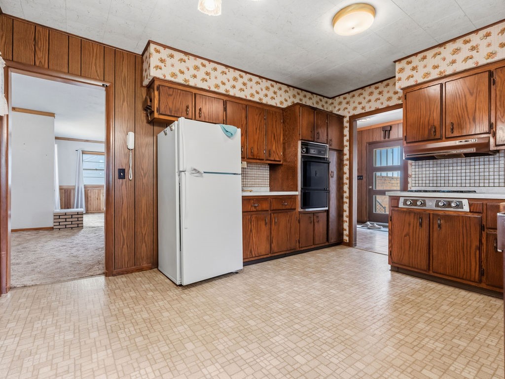2262 23rd Avenue Rice Lake, WI 54868 - Photo 15 of 32 Gallery Image 15