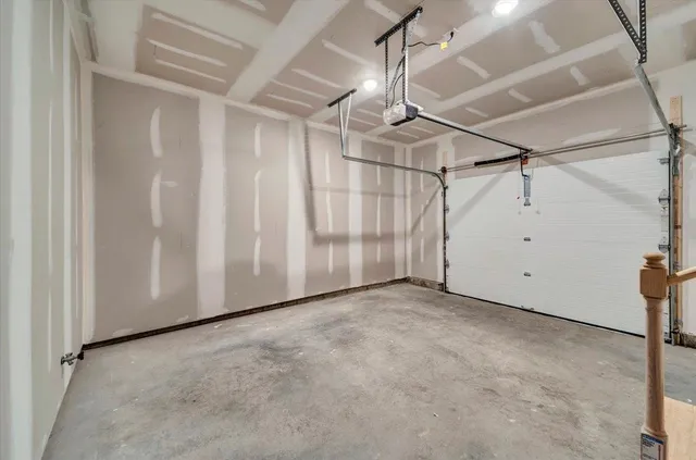 $549,900 | 925 Falls Road, Unit 3, Shelburne, VT 05482