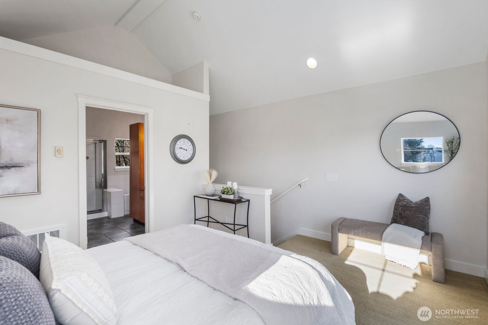 202 24th Avenue East, Unit 6 Seattle, WA 98112 - Photo 16 of 28