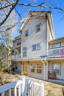 $599,950 | 202 24th Avenue East, Unit 6, Seattle, WA 98112