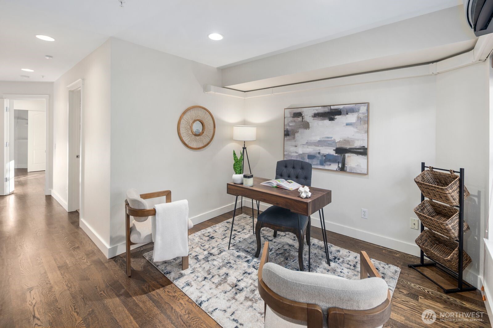 202 24th Avenue East, Unit 6 Seattle, WA 98112 - Photo 4 of 28