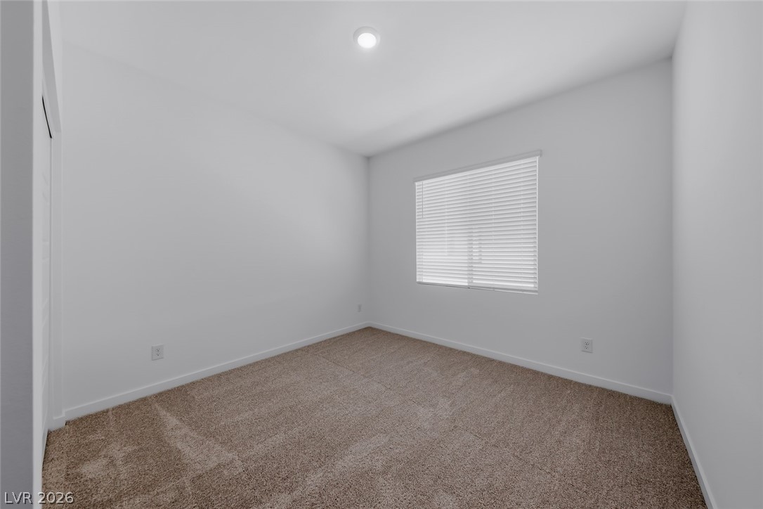 1752 Strada Nathan Henderson, NV 89011 - Photo 15 of 21