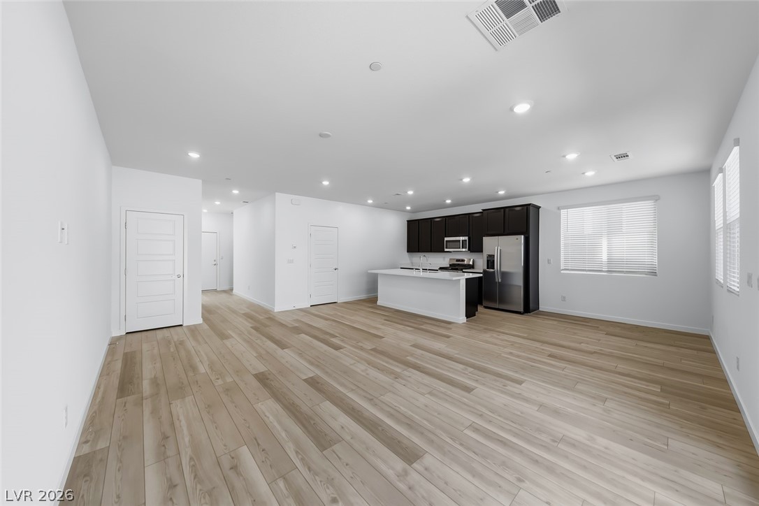 1752 Strada Nathan Henderson, NV 89011 - Photo 4 of 21