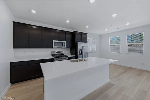 $2,700 | 1752 Strada Nathan, Henderson, NV 89011