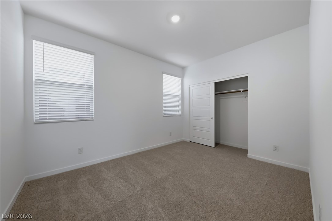 1752 Strada Nathan Henderson, NV 89011 - Photo 9 of 21