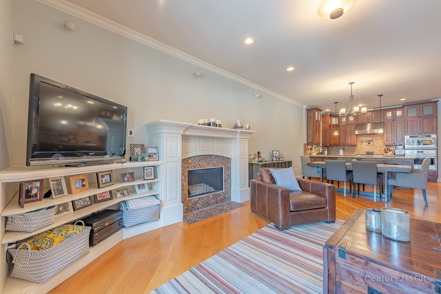 106 South Sangamon Street, Unit 2S Chicago, IL 60607 - Photo 7 of 29 a living room with furniture and a flat screen tv