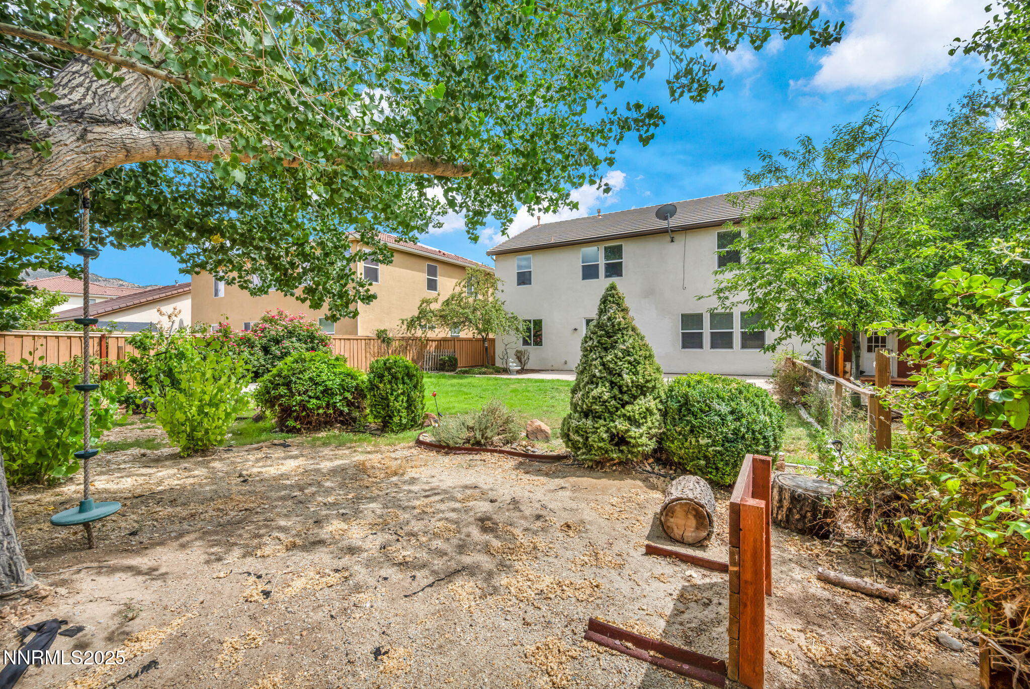 405 Sondrio Court Reno, NV 89521 - Photo 2 of 58 105-web-or-mls-405-sondrio-ct