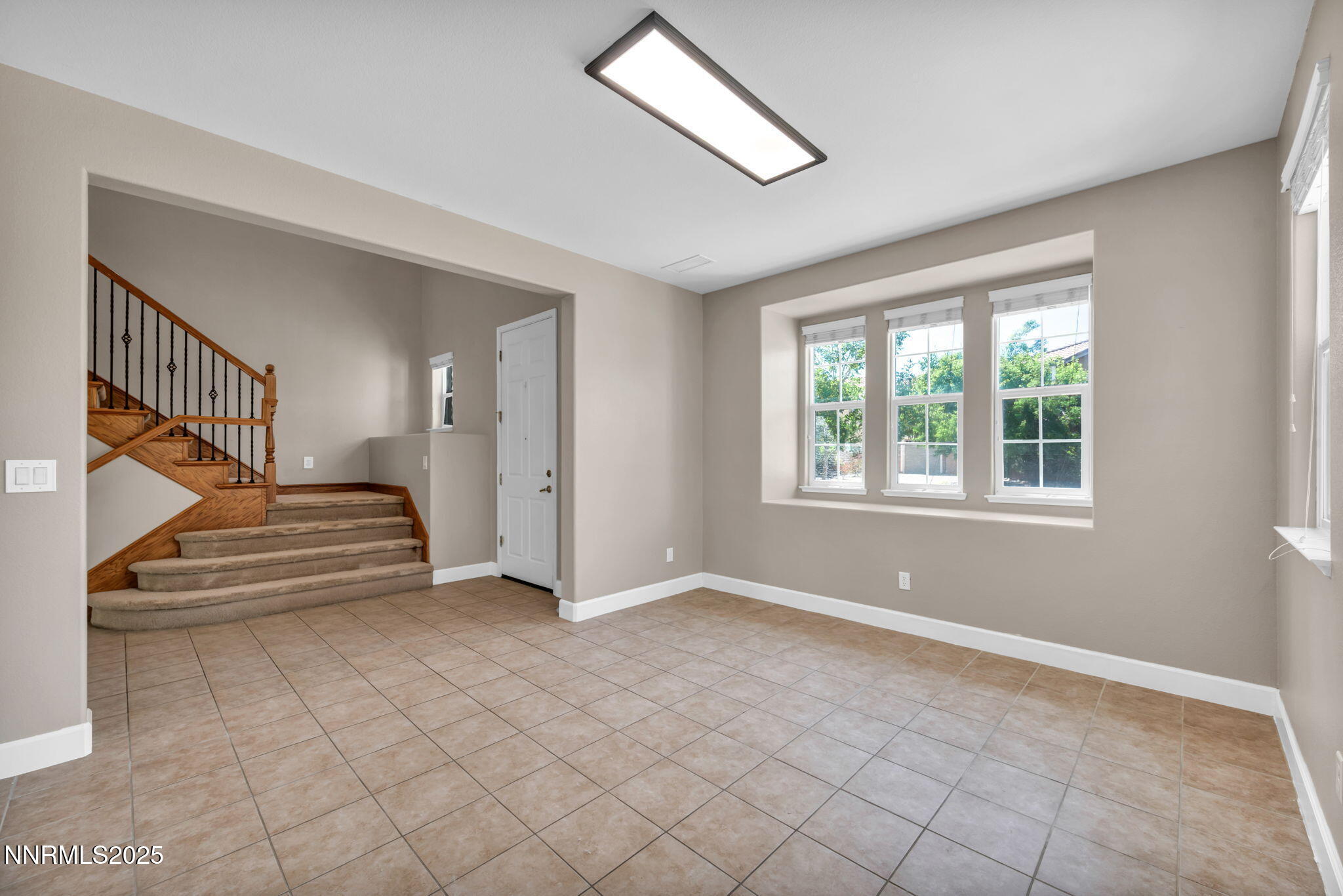 405 Sondrio Court Reno, NV 89521 - Photo 8 of 58 62-web-or-mls-405-sondrio-ct