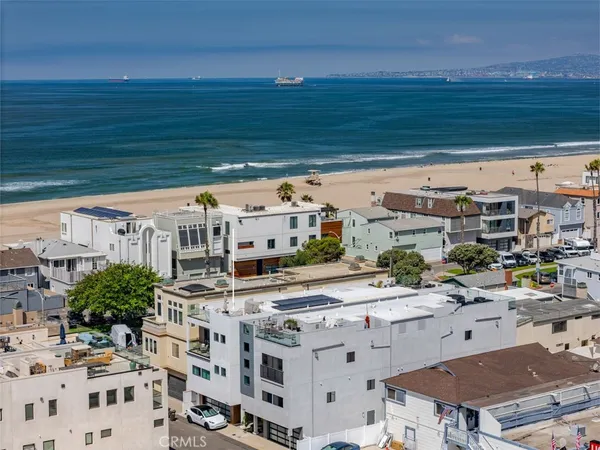 $2,695,000 | 16461 24th Street, Sunset Beach, CA 90742