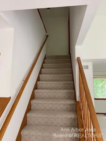 $2,750 | 3144 Dunwoodie Road, Ann Arbor, MI 48105