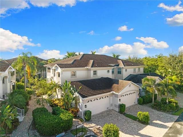 $595,000 | 5020 Marina Cove Drive, Unit 201, Naples, FL 34112