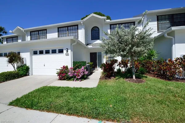 $3,200 | 878 Meadowland Drive, Unit 222, Naples, FL 34108