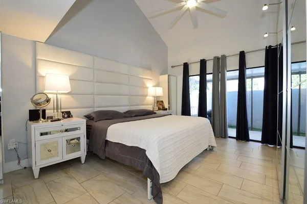 $3,200 | 878 Meadowland Drive, Unit 222, Naples, FL 34108