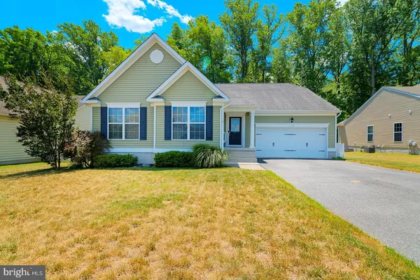 $460,000 | 128 South High Meadow Drive, Felton, DE 19943