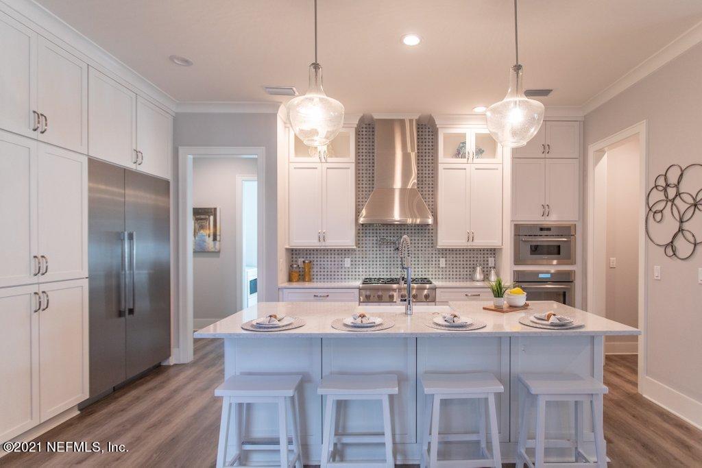 264 Ocean Boulevard Atlantic Beach, FL 32233 - Photo 11 of 50 Spectacular Kitchen