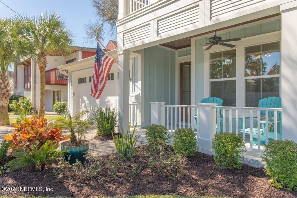 264 Ocean Boulevard Atlantic Beach, FL 32233 - Photo 3 of 50 Welcome Home!