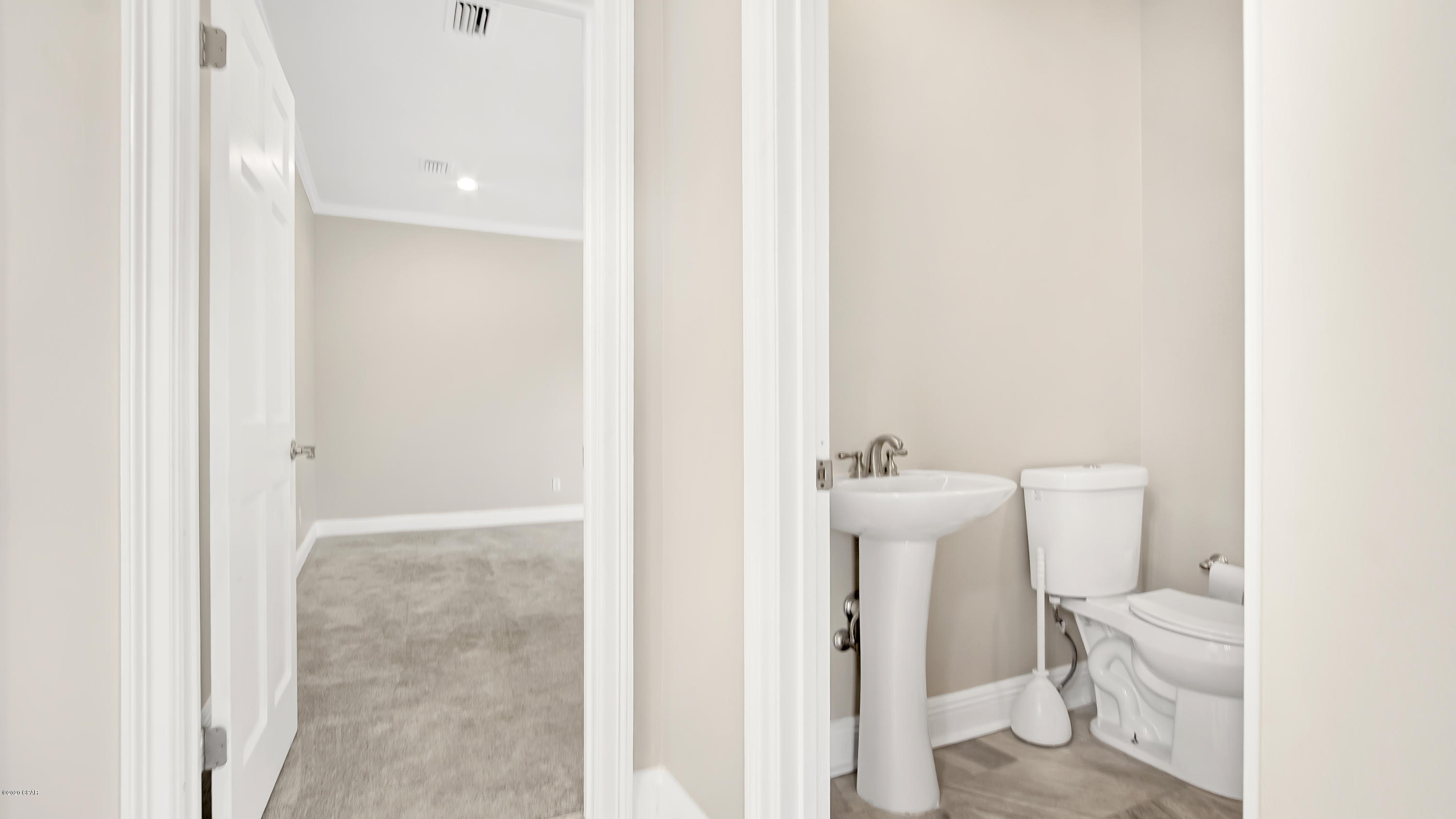 389 Wahoo Road Panama City Beach, FL 32408 - Photo 25 of 38 Gallery Image 25