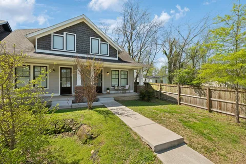 $549,999 | 854 Seymour Avenue, Nashville, TN 37206