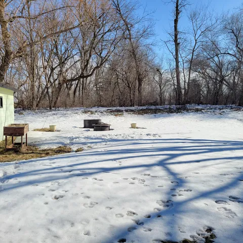 $240,000 | 535 East Highland Park Drive Northeast, Hutchinson, MN 55350