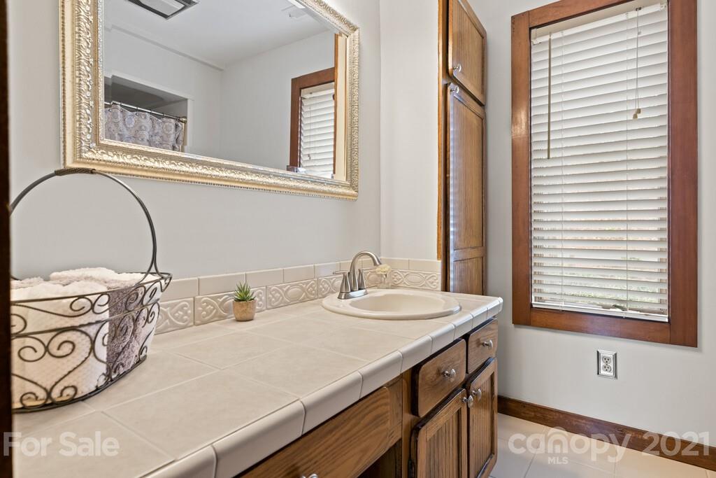 16119 Tana Tea Circle Tega Cay, SC 29708 - Photo 17 of 48 Gallery Image 17