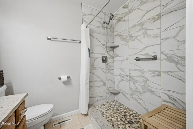 $629,000 | 70 McEchron Lane, Queensbury, NY 12804