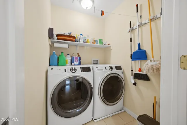 $629,000 | 70 McEchron Lane, Queensbury, NY 12804