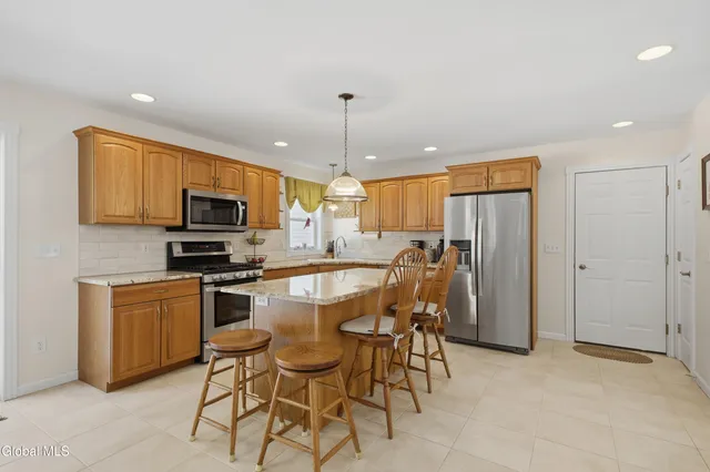 $629,000 | 70 McEchron Lane, Queensbury, NY 12804