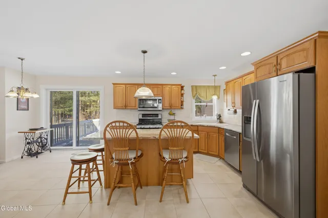 $629,000 | 70 McEchron Lane, Queensbury, NY 12804