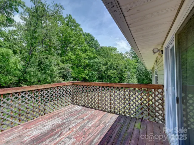 $429,900 | 14 Spring Lake Drive, Fletcher, NC 28732