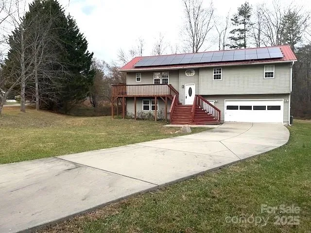 $429,900 | 14 Spring Lake Drive, Fletcher, NC 28732