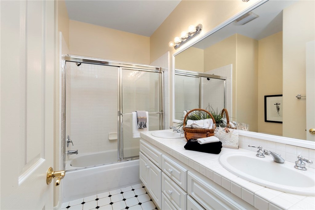 34 Ascension Irvine, CA 92612 - Photo 31 of 52