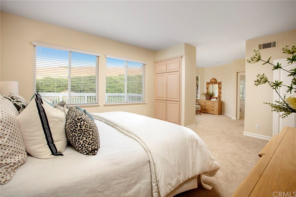 34 Ascension Irvine, CA 92612 - Photo 39 of 52