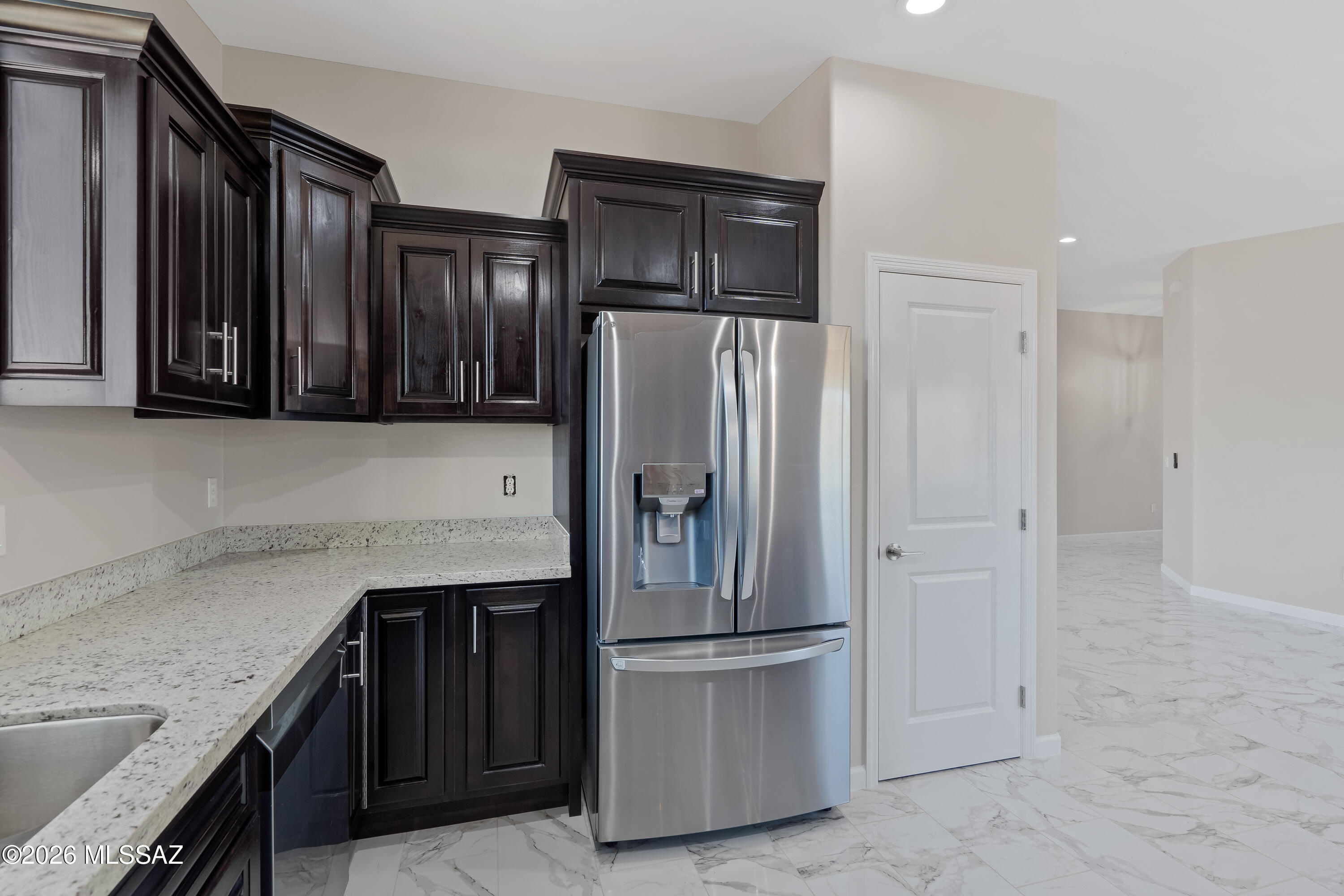 979 Calle Amarillo Rio Rico, AZ 85648 - Photo 16 of 47 2 Interiors-11