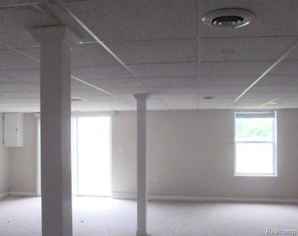 3135 Faussett Road Howell, MI 48855 - Photo 4 of 8 32968364 BS.jpg