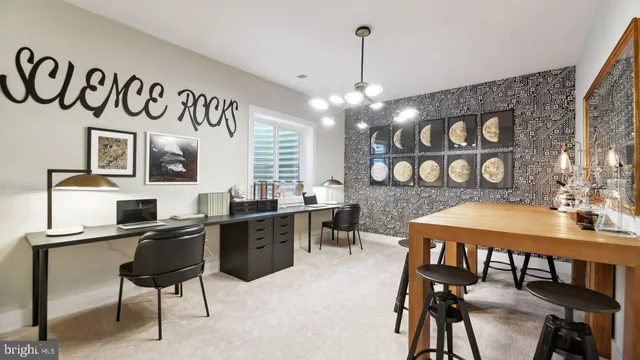 $1,699,990 | 8272 Colling Manor, Alexandria, VA 22308