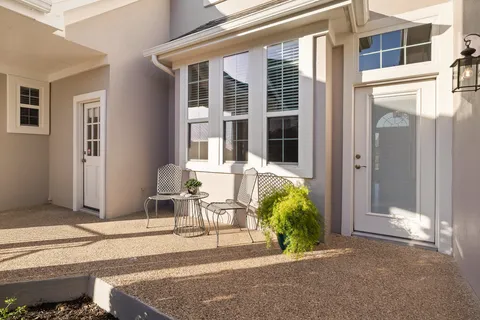 a view of a entryway of house