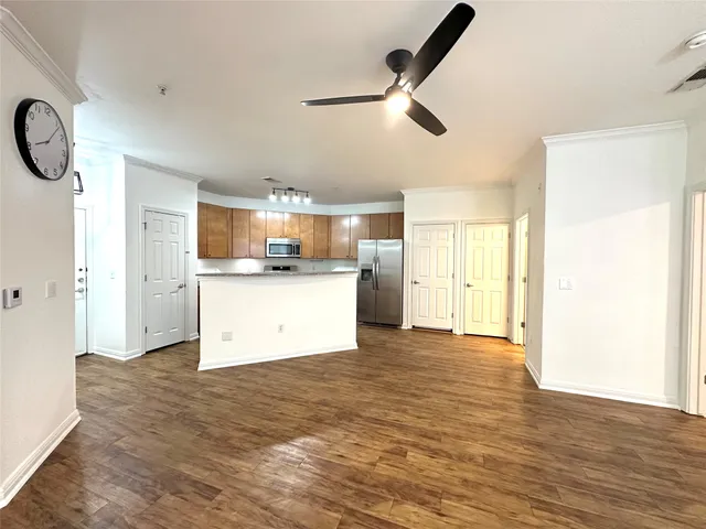 $1,800 | 2502 Leon Street, Unit 201, Austin, TX 78705