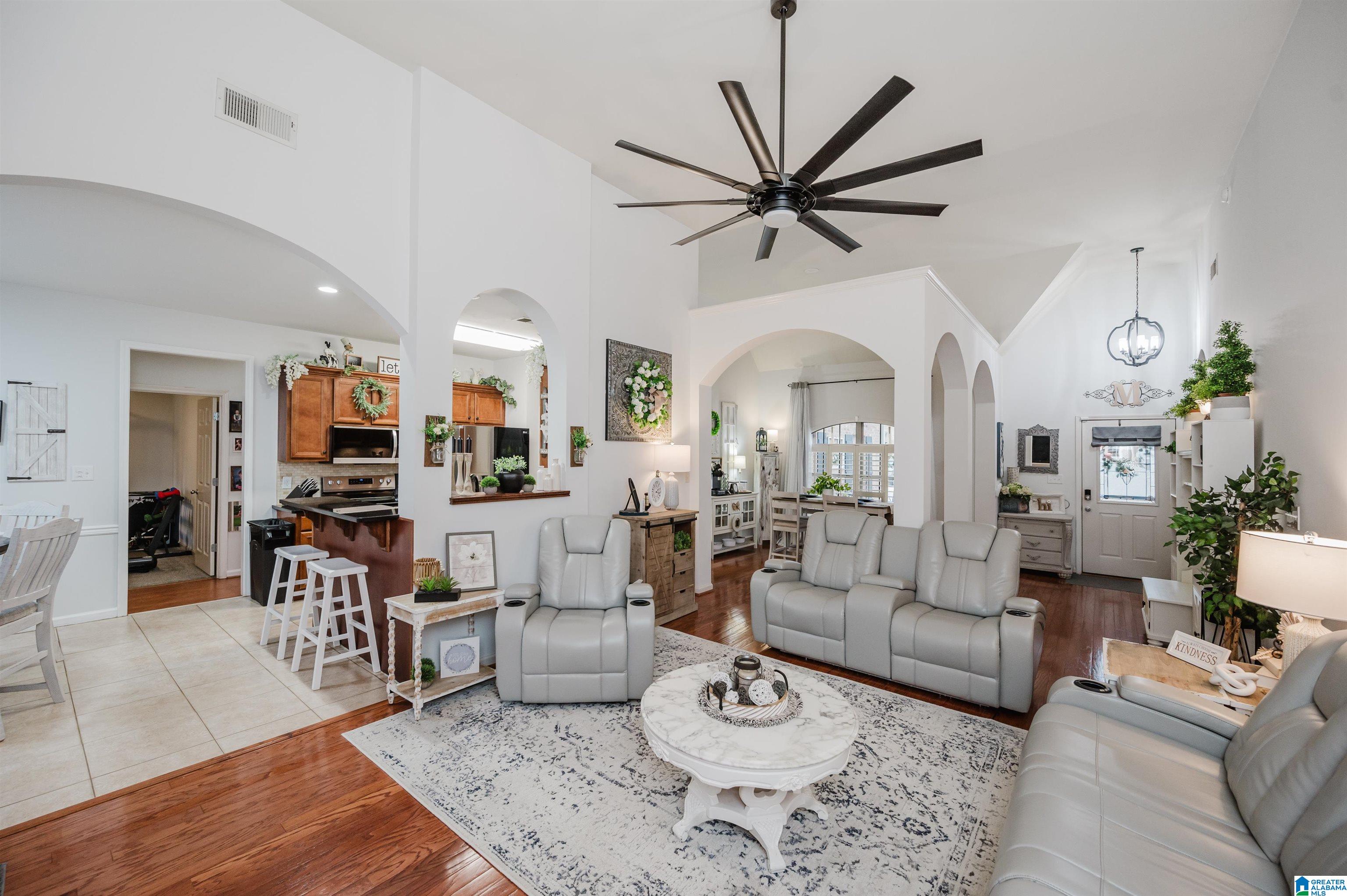 110 Parliament Road Alabaster, AL 35114 - Photo 12 of 45 Gallery Image 12
