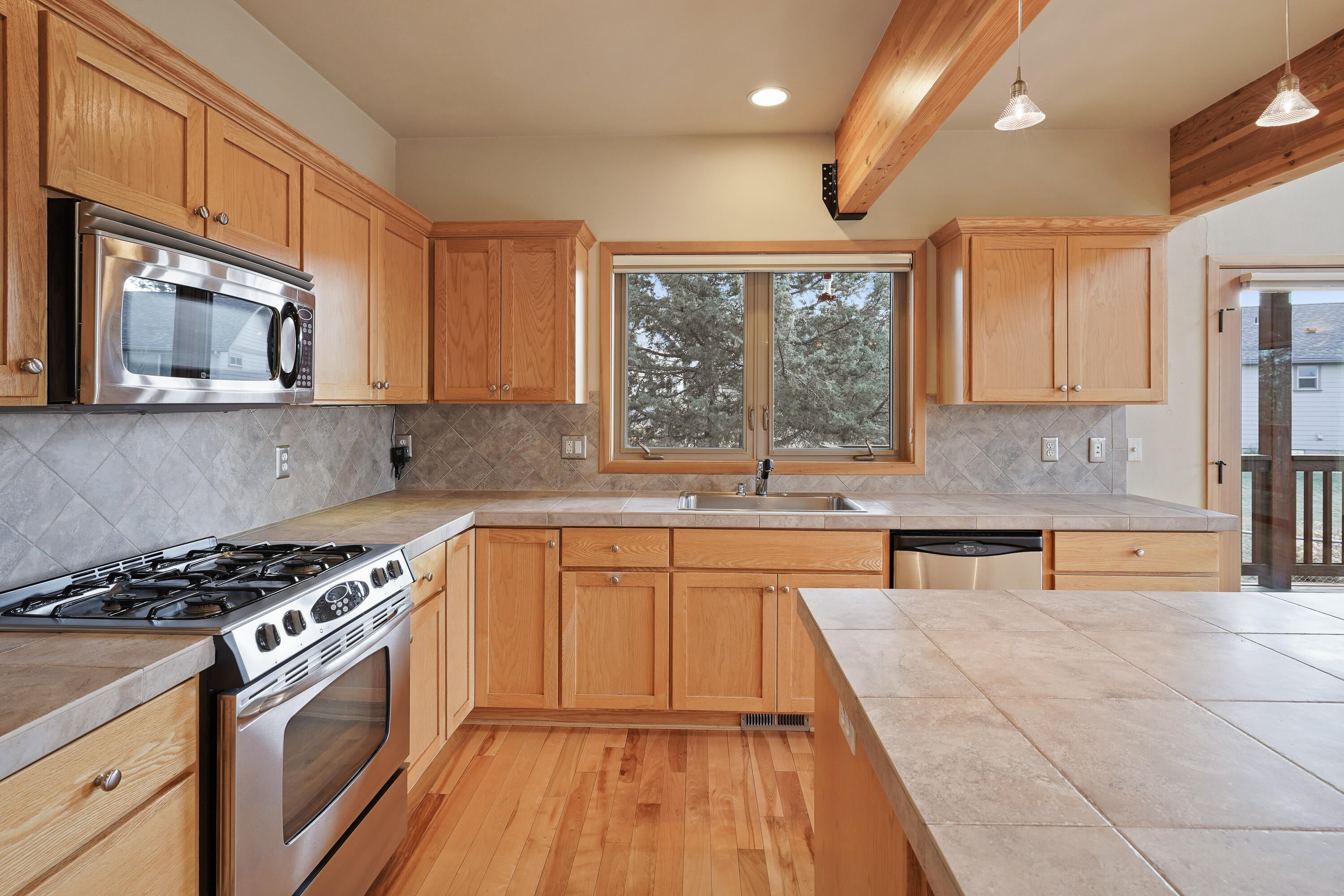 8578 Southwest Shad Road Terrebonne, OR 97760 - Photo 12 of 42 8578-SW-Shad-Rd-Terrebonne (28)