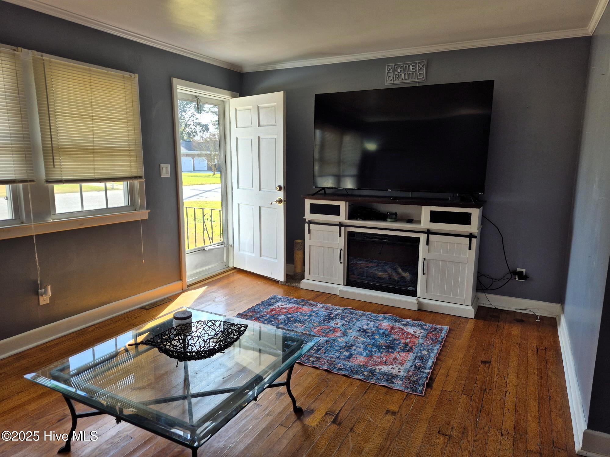 108 Rosedale Drive Elizabeth City, NC 27909 - Photo 3 of 52 Living room