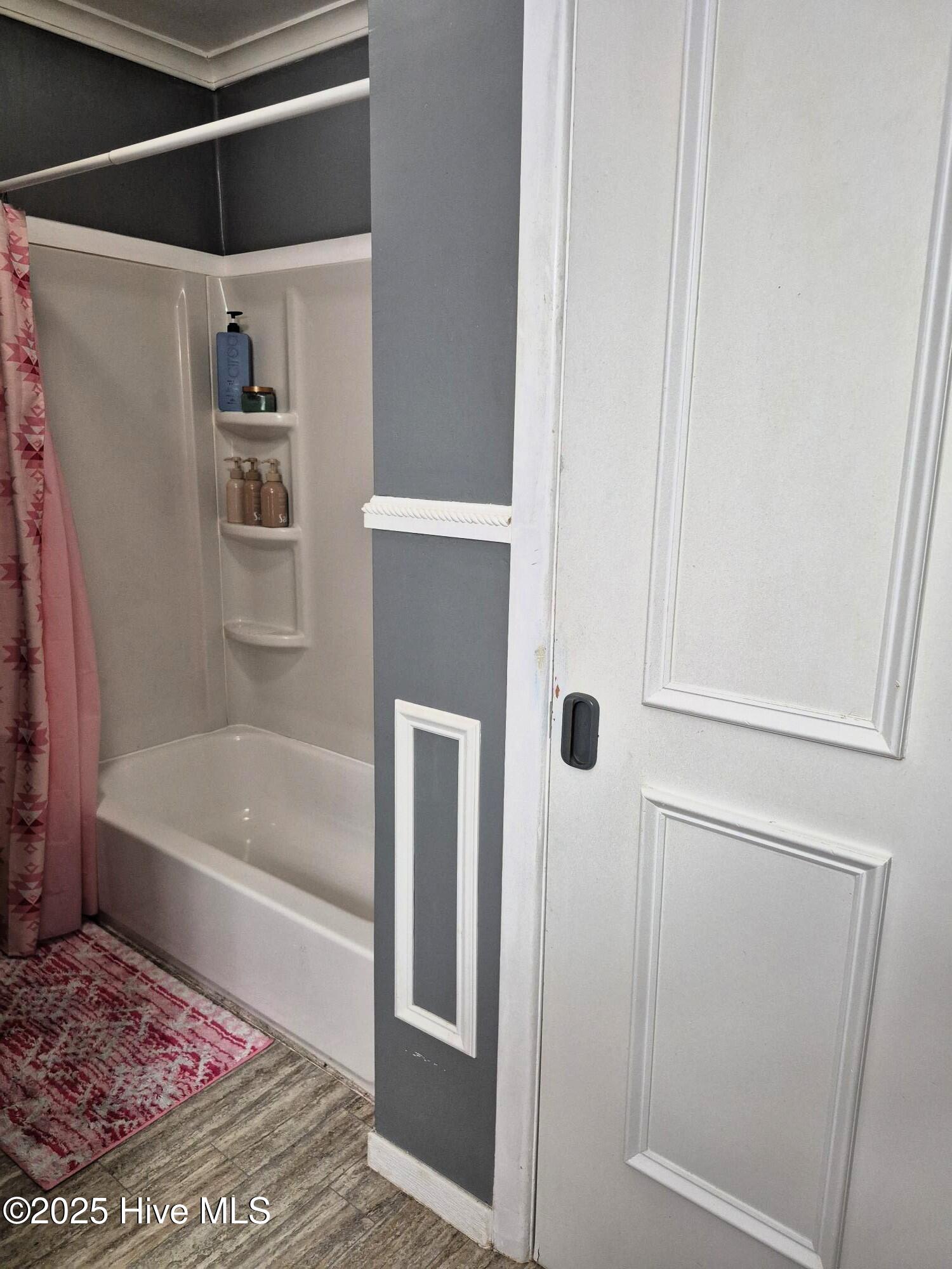 108 Rosedale Drive Elizabeth City, NC 27909 - Photo 37 of 52 Hall bath