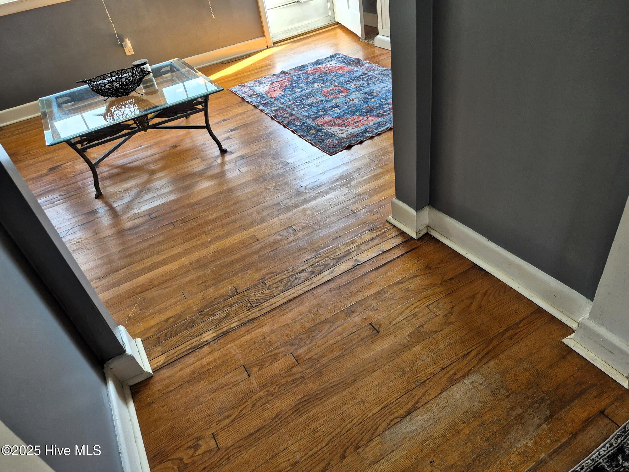 108 Rosedale Drive Elizabeth City, NC 27909 - Photo 7 of 52 Living room