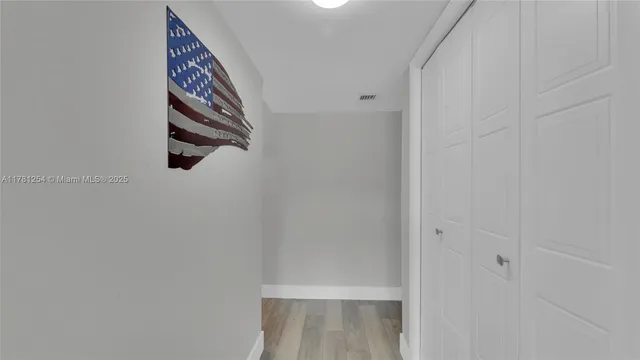 $355,000 | 327 Lakeview Drive, Unit 203, Weston, FL 33326